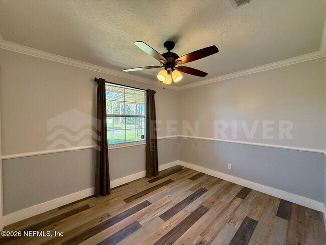 Building Photo - 2 Fairway Rd