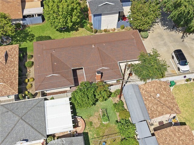 Building Photo - 2652 College