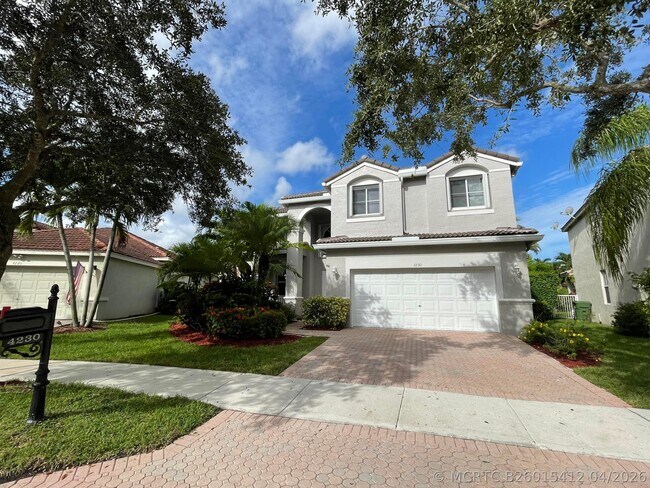 Building Photo - 4230 Palmetto Trail