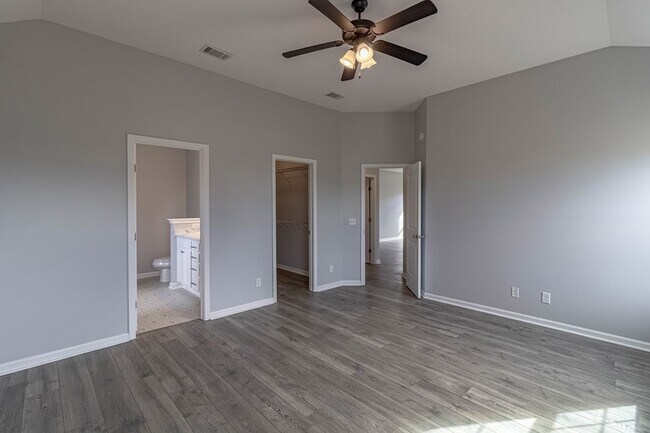 Building Photo - 377 Bobwhite Trail