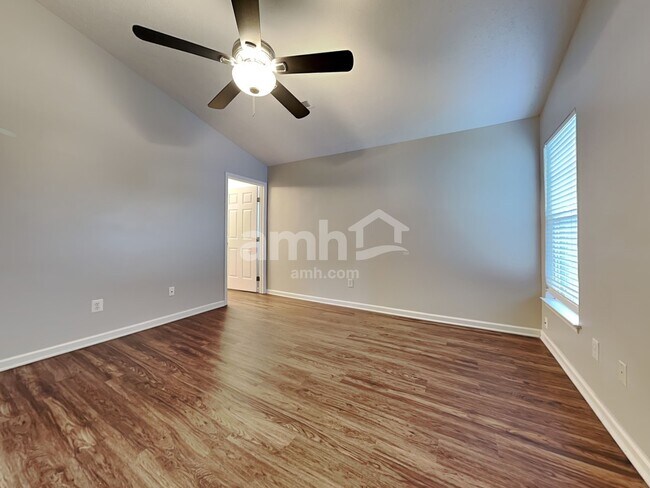 Building Photo - 5340 Kyles Station Meadow Drive