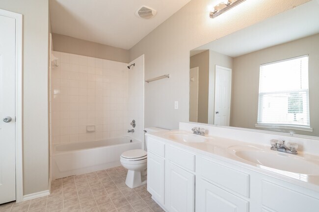 Building Photo - 20726 Desert Shadows Ln