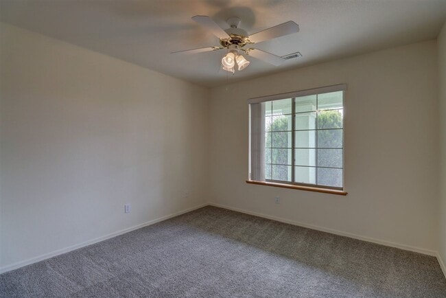 Building Photo - 9440 E Towago Dr