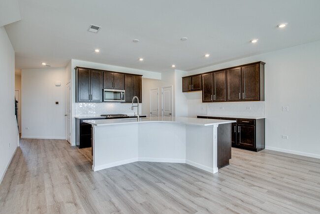 Building Photo - 2287 Ryegrass Ln