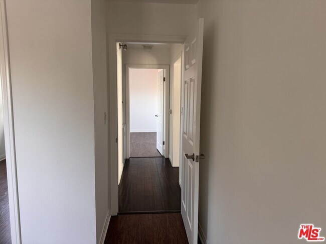 Building Photo - 2639 6th St