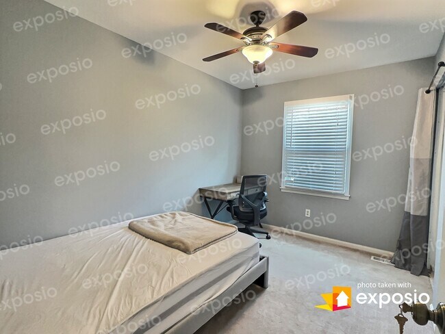 UL 2 - 4466 Edan Mae Ct