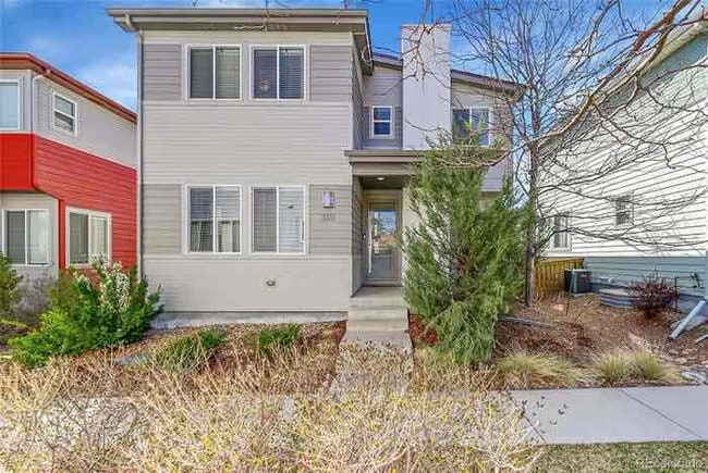 Primary Photo - 3319 Cranston Cir
