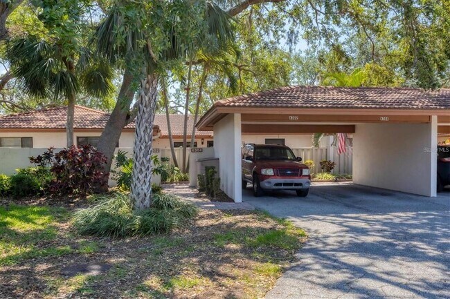 Building Photo - 6304 Pelican Dr