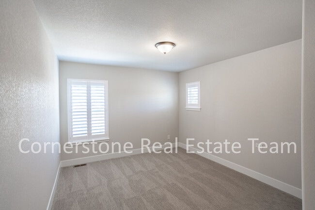 Building Photo - 747 Sage Forest Ln