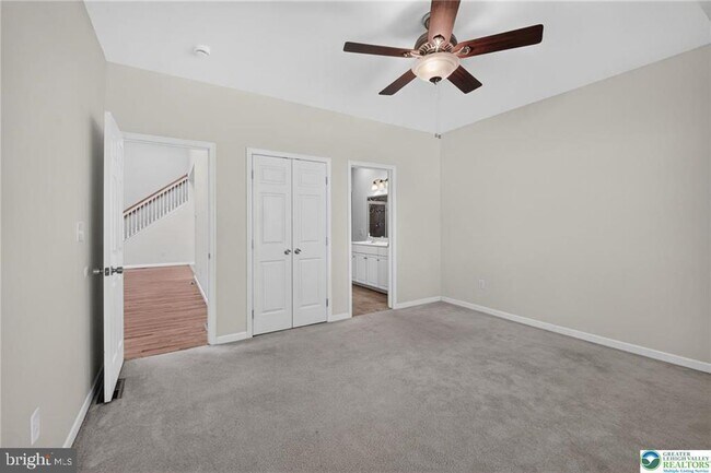 Building Photo - 5127 Dogwood Trail