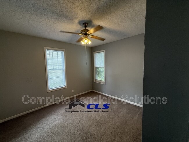 Building Photo - 1732 N 10th St