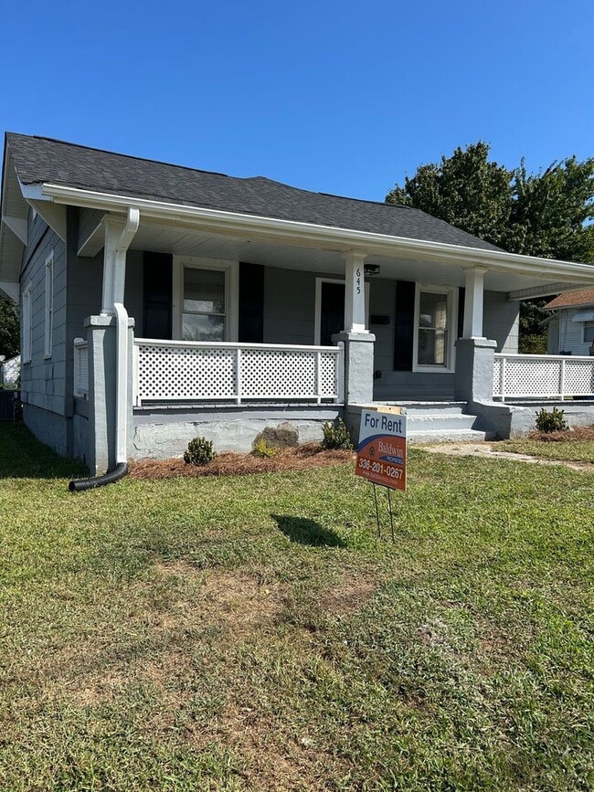 Building Photo - 645 Junia Ave