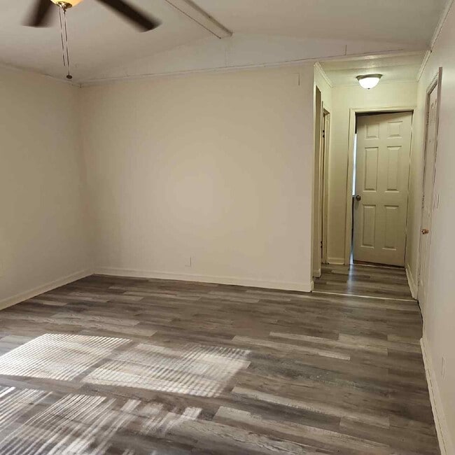 Building Photo - 85028 Patricia Ct