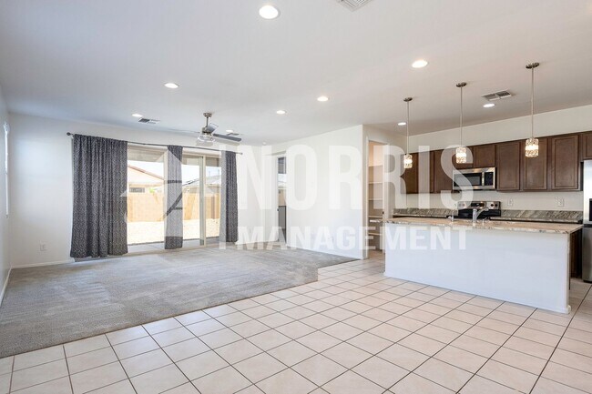 Building Photo - Beautiful Almost Brand New Home in Villago!