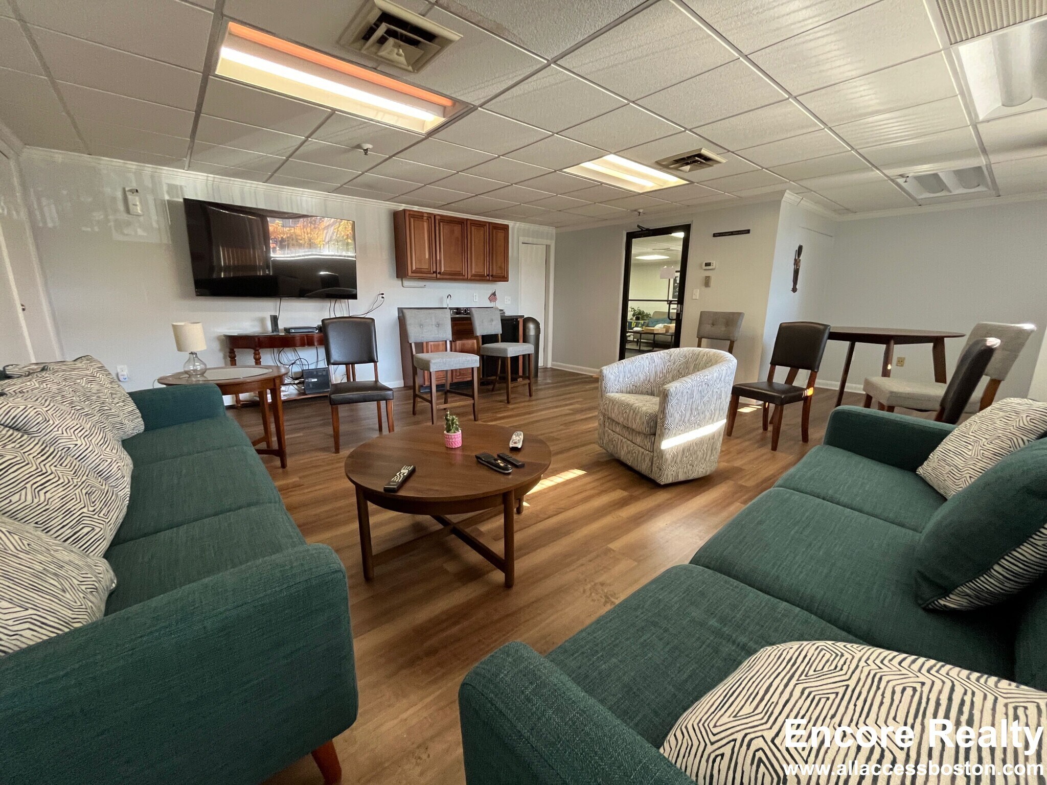 Building Photo - 385 Massachusetts Ave