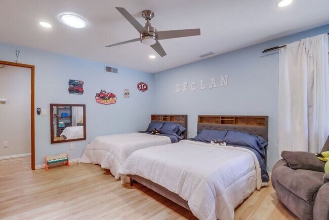 Building Photo - 3289 Altoro Ln