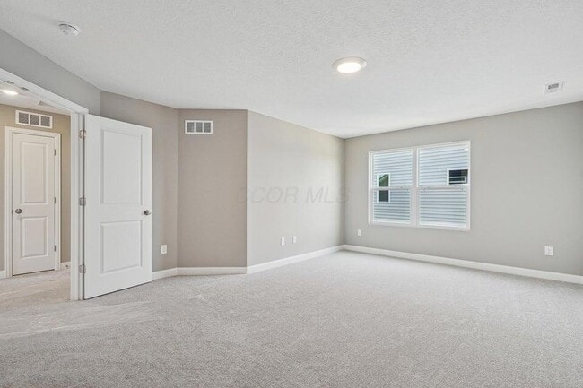 Building Photo - 7074 Unitas Lp