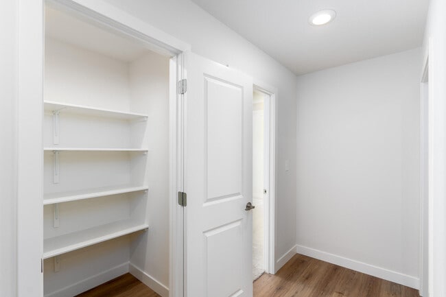 Building Photo - 1805 Talco Dr