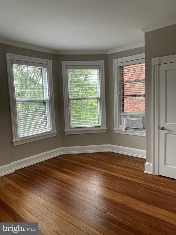 Building Photo - 1605 22nd St NW