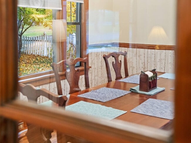 Building Photo - Charming 3-Bedroom Home in Downtown Spokane