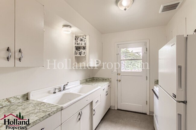 Building Photo - 5th 224-232 -Reside with me LLC