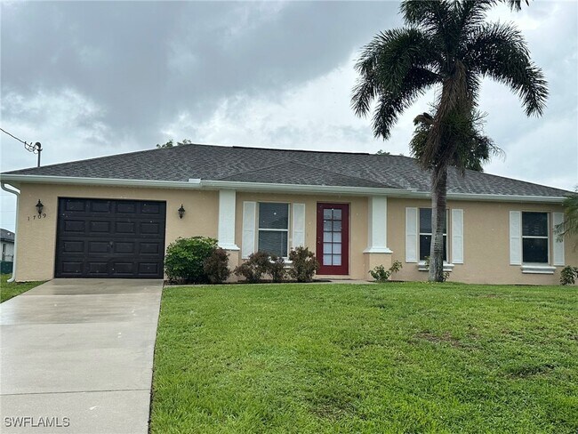 Building Photo - 1709 NW 15th Ave