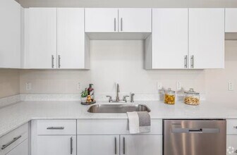 Building Photo - First Month's Rent FREE