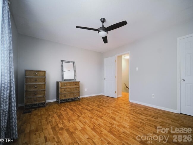 Building Photo - 6124 Heath Ridge Ct