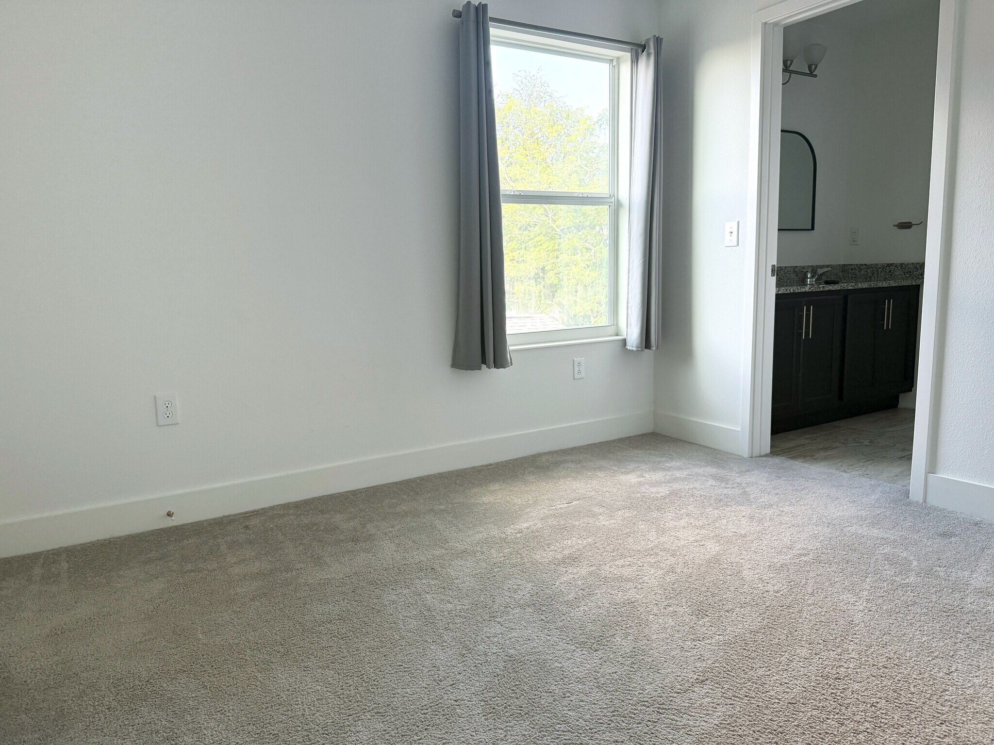 Bedroom 2 - 4400 N Branch Ave