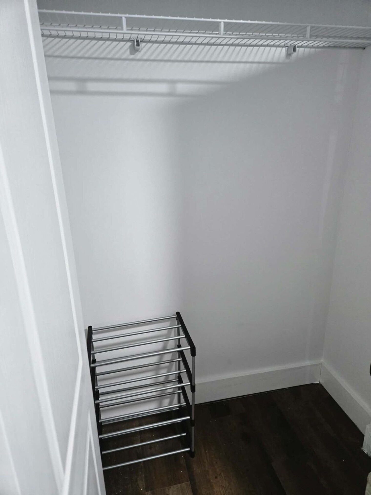 Building Photo - 11765 Glenfield Ave