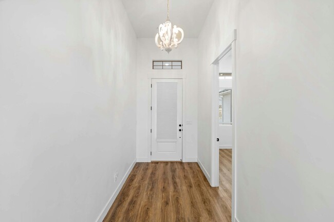 Building Photo - 2628 S 3210 E