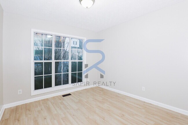 Building Photo - Move in before January 31st and choose your reward: a $250 Amazon Gift Card or a 55" Smart TV!