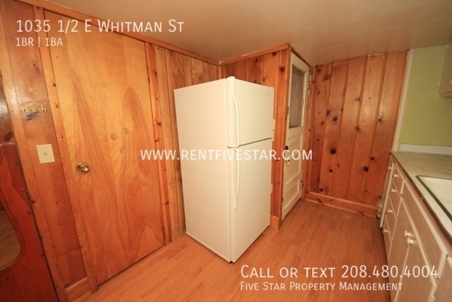 Building Photo - Charming 1 Bedroom Apartment Near ISU Camp...