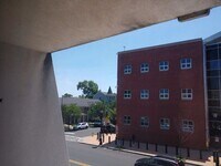 Building Photo - Section 8 welcome 3 Bed w bonus room Pet-F...