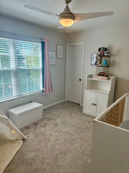 Building Photo - 5509 Rinker Cir