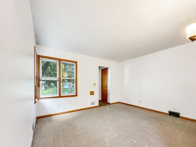 Building Photo - 4541 Bloomington Ave