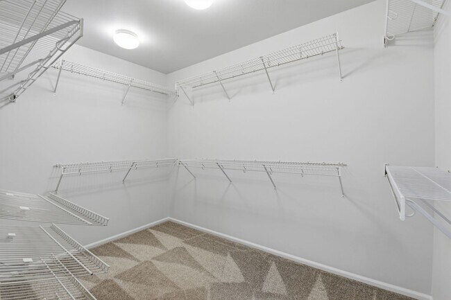 Building Photo - 4bd/2.5ba Renton Home