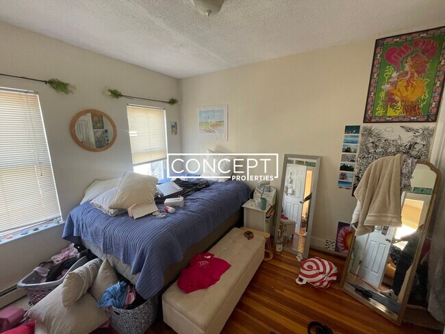 Building Photo - 34 Darling St