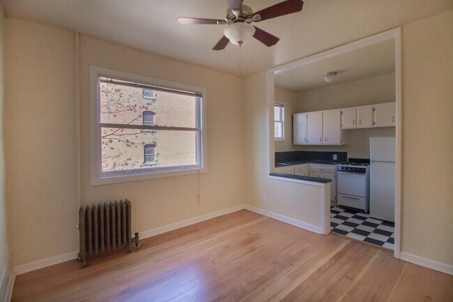 1 BDRM - LIVING ROOM - The Benson Apartments