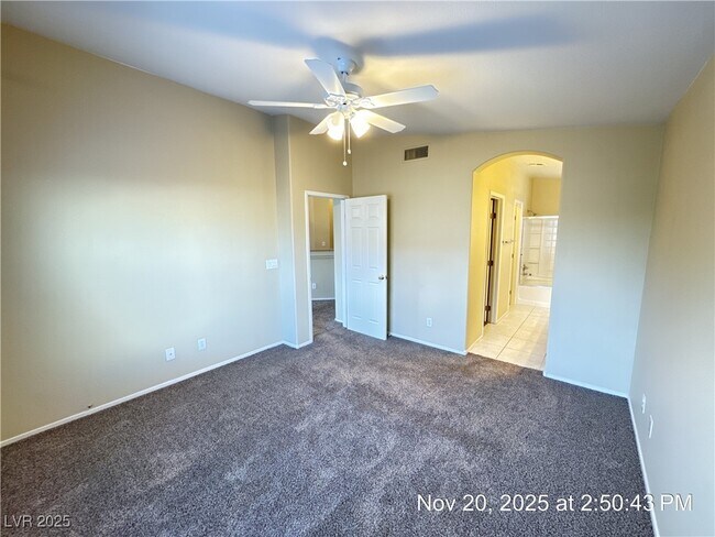 Building Photo - 6570 Bucking Horse Ln