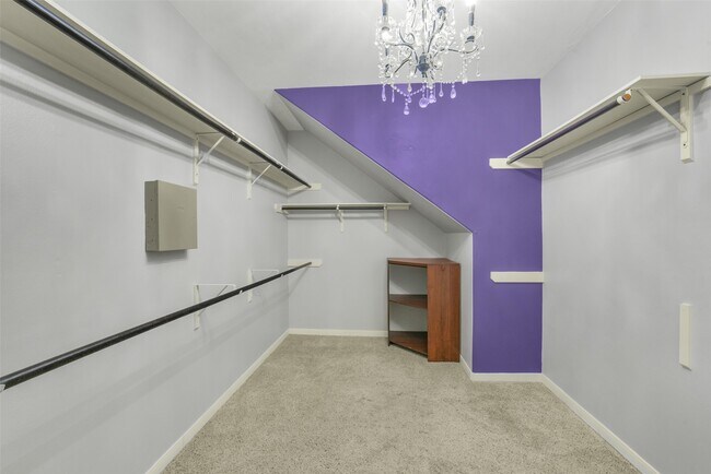 Building Photo - 402 Sterling Heights Ln