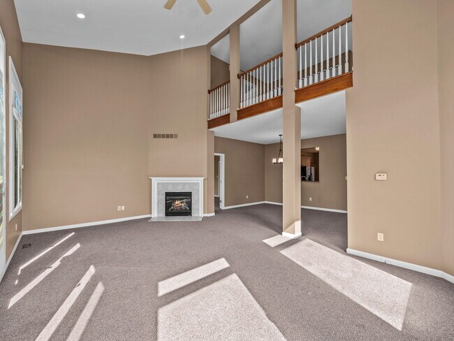 Building Photo - 1038 Lorenzo Ct