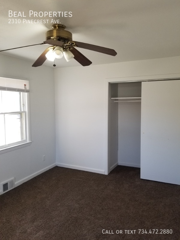 Building Photo - 2310 Pinecrest Ave