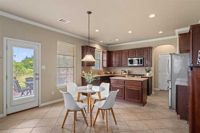 Building Photo - 3517 Shellcastle Ln