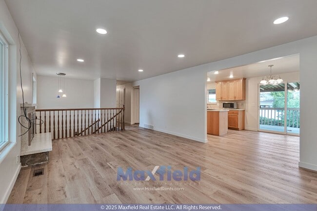 Building Photo - Millcreek Area Newly Updated - 4BD 2 BA 2GAR
