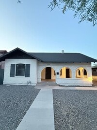 Building Photo - Call Today!