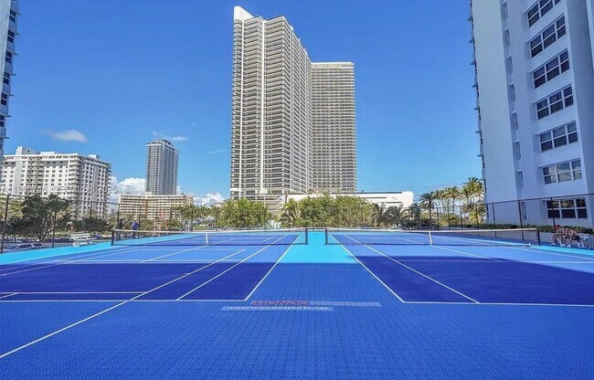 Building Photo - 1880 S Ocean Dr