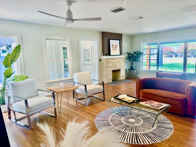 Building Photo - 4406 Airport Blvd