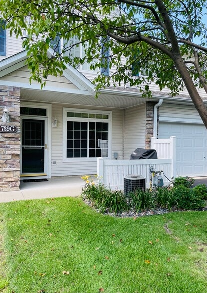 Private Patio - 739 Maple Hills Dr