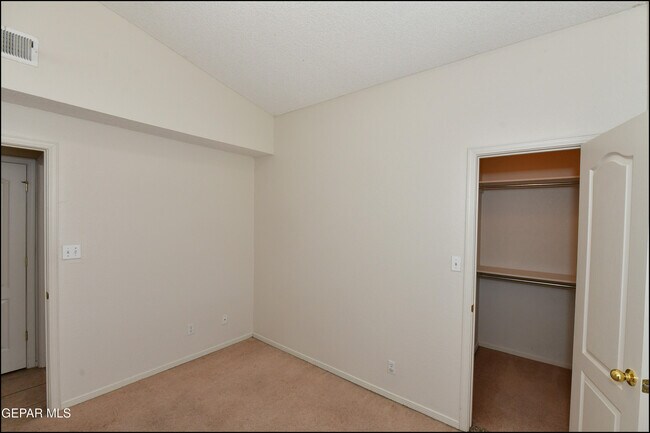Building Photo - 3112 Tierra Ayala Dr